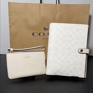 Coach Wristlet & Notebook Set
